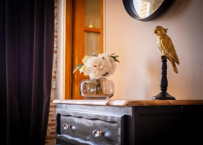 Domaine De Vadel Veilhes