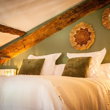 Domaine De Vadel * Veilhes