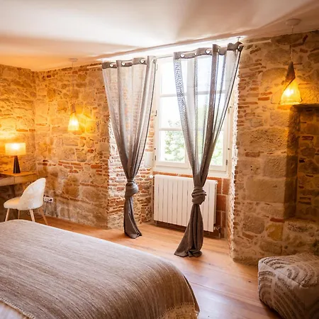 Domaine De Vadel Casa vacanze Veilhes