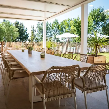 Domaine De Vadel * Veilhes