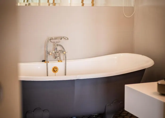 בית נופש Domaine De Vadel *